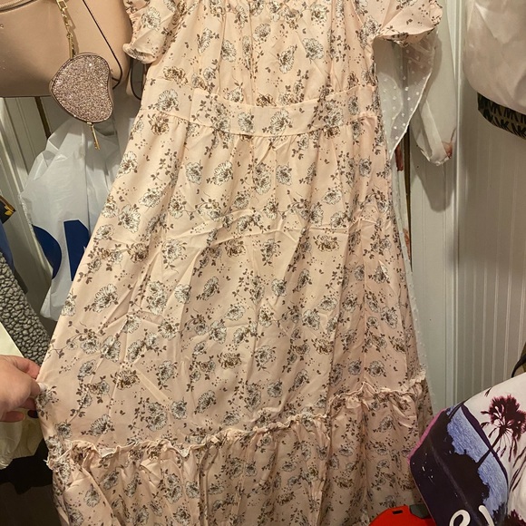 Pink flower maternity dress - Picture 3 of 4